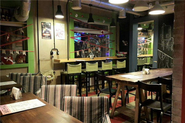 怎么看待接手转店的利弊？从这些角度切入