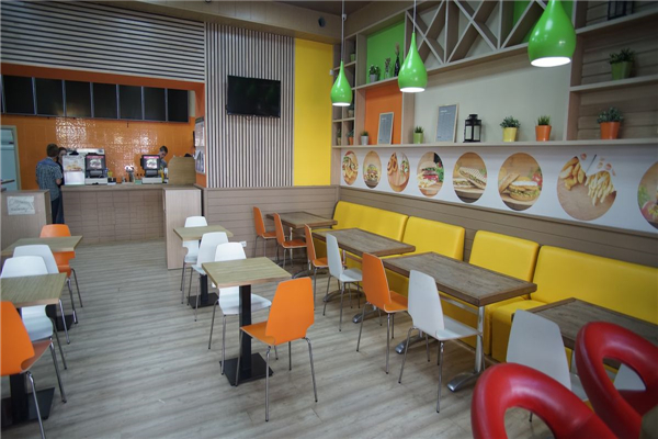 怎么看待接手转店的利弊？从这些角度切入